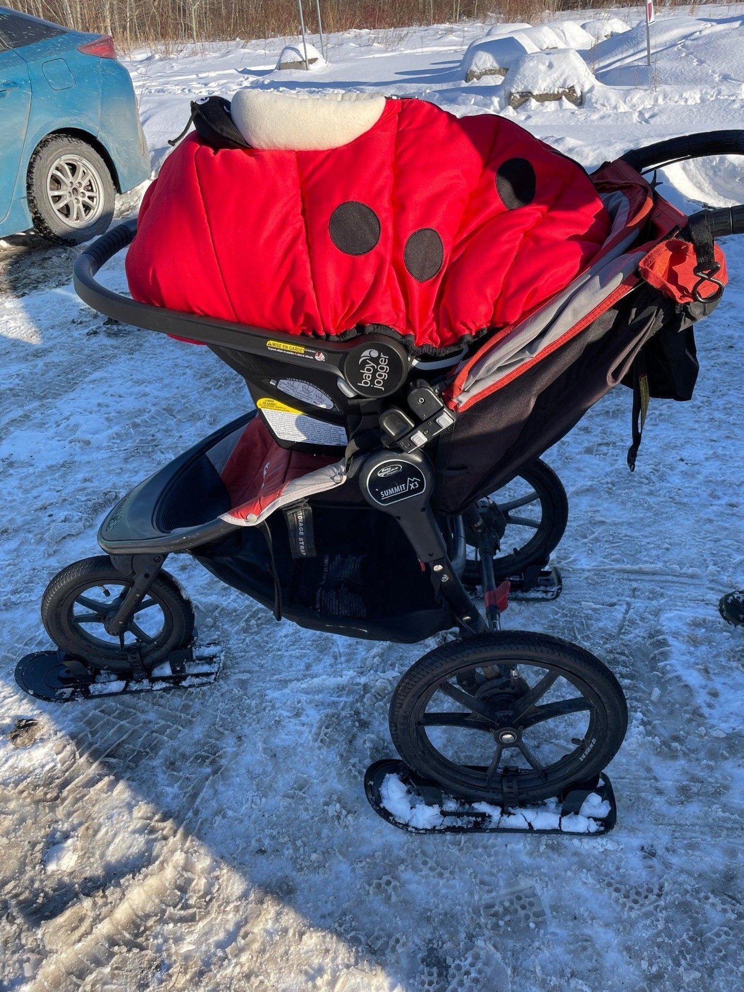 PremierSki - kit de 3 skis pour poussettes - Bébé Solutions